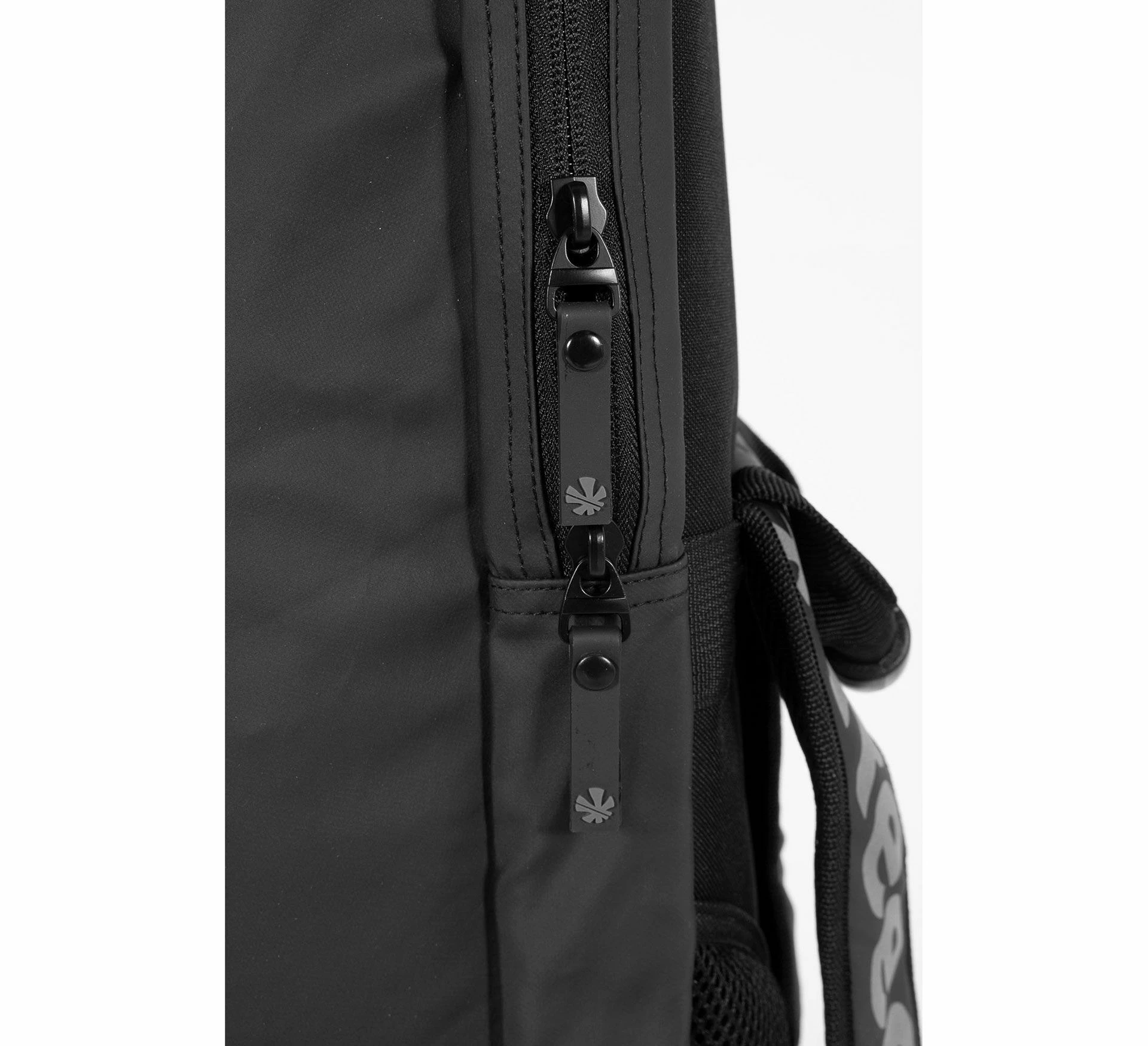 Reece Derby II Hockeytasche Schwarz 17 Reece Derby II Hockeytasche Schwarz – Bild 15